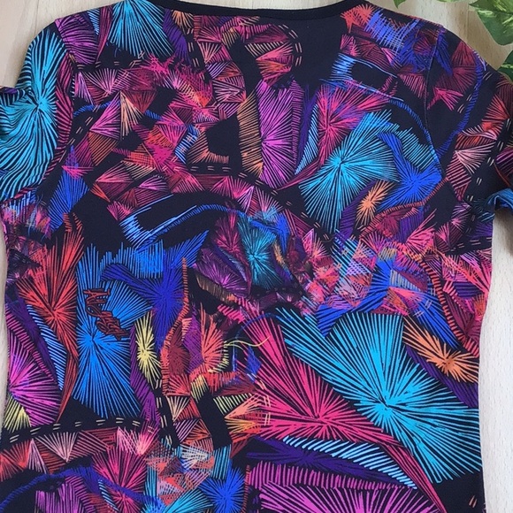 RARE Frida Kahlo Pixelated Long-sleeve Tee by Ay Güey! - Picture 15 of 16